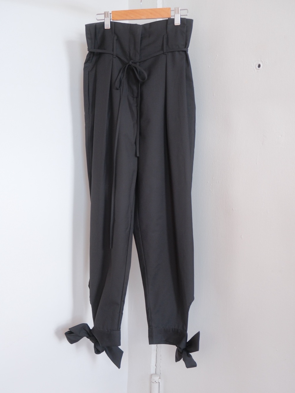 Black Tie-Waist Paperbag Pleated Pants